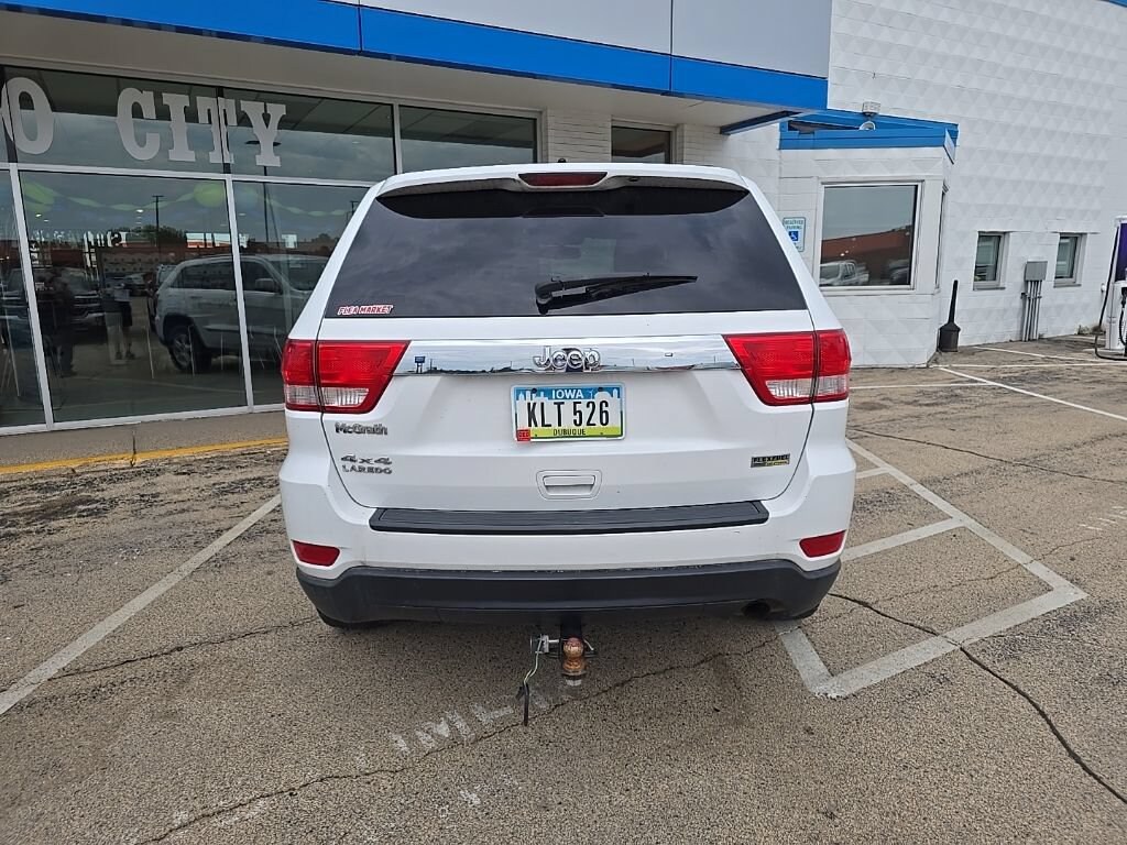 Used 2013 Jeep Grand Cherokee Laredo SUV