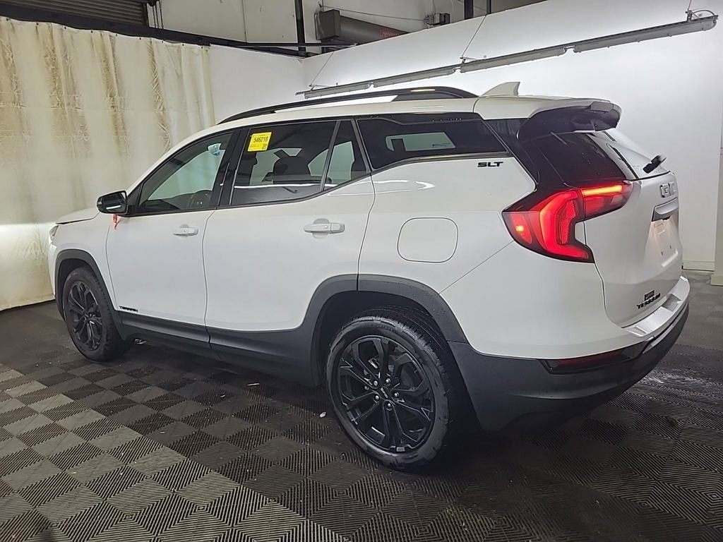 2021 Gmc Terrain SLT photo 2