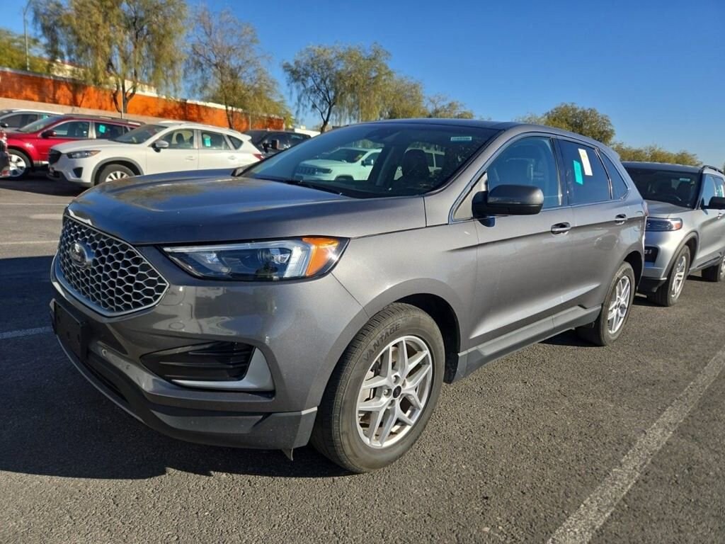 Used 2023 Ford Edge SEL SUV