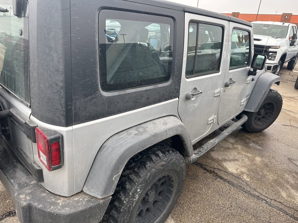 Used 2010 Jeep Wrangler Unlimited Sport SUV