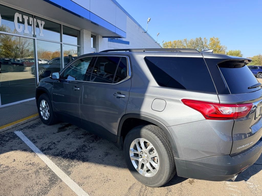 Used 2019 Chevrolet Traverse LT Cloth SUV
