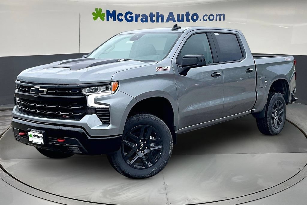 2026 Chevrolet Silverado 1500 LT Trail Boss - Photo 2