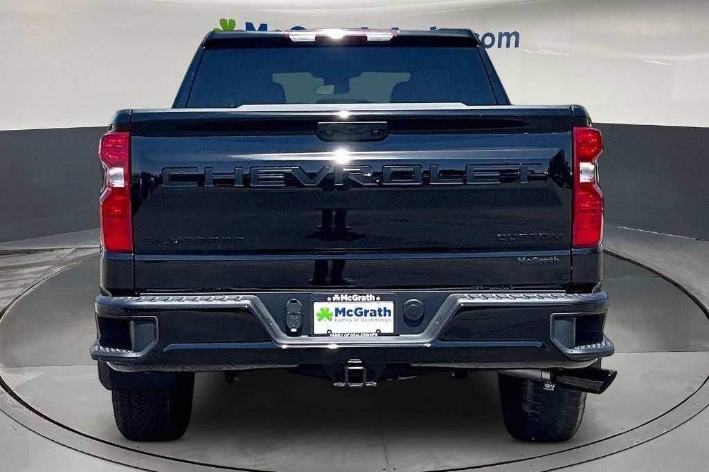 New 2026 Chevrolet Silverado 1500 Custom Truck