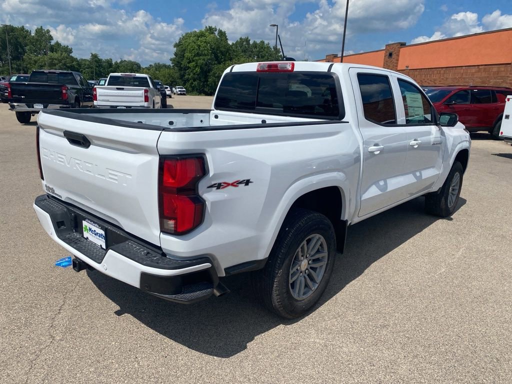 2026 Chevrolet Colorado LT photo 3