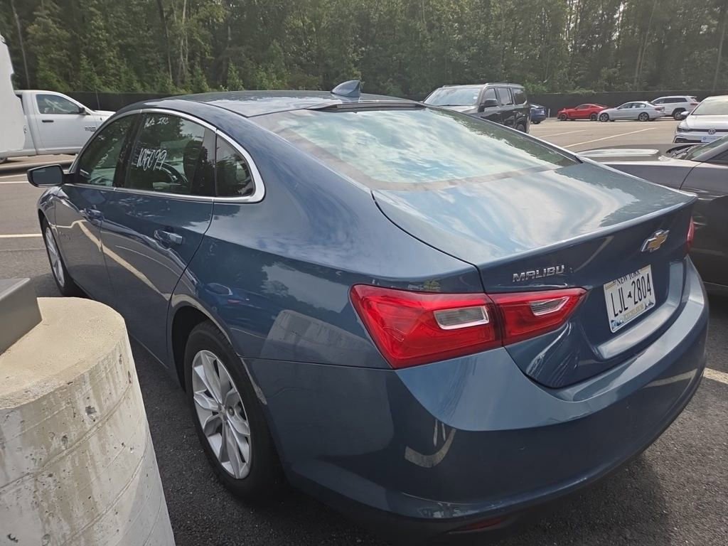 2024 Chevrolet Malibu 1LT photo 4