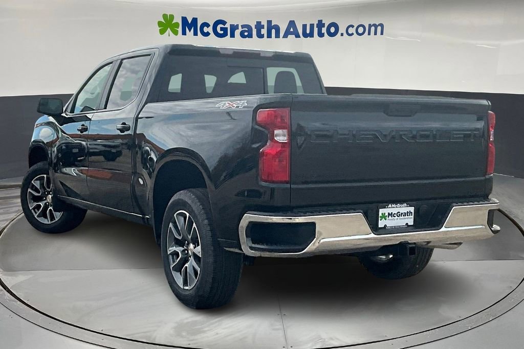 2026 Chevrolet Silverado 1500 LT photo 3