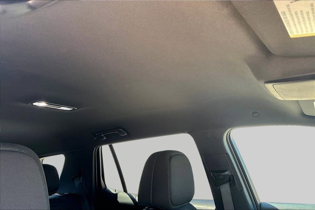 2025 Chevrolet Equinox LT - Photo 30