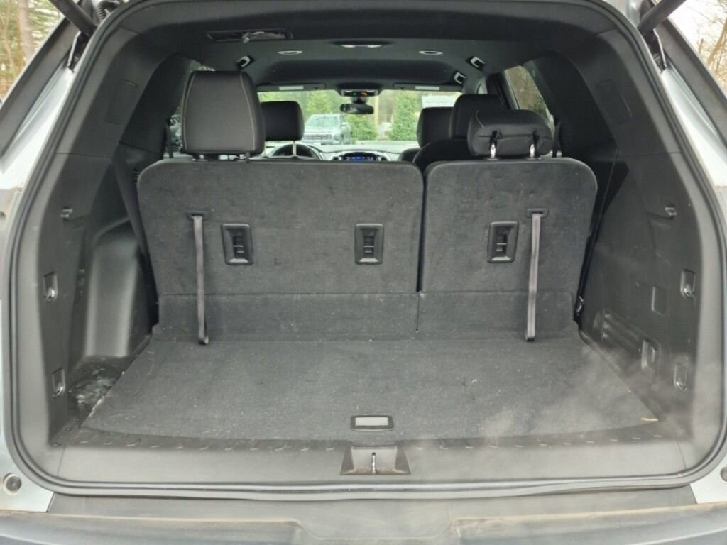 Used 2023 Chevrolet Traverse LT Leather SUV