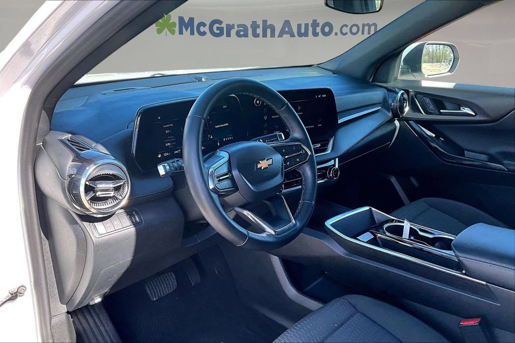 2025 Chevrolet Equinox LT - Photo 20