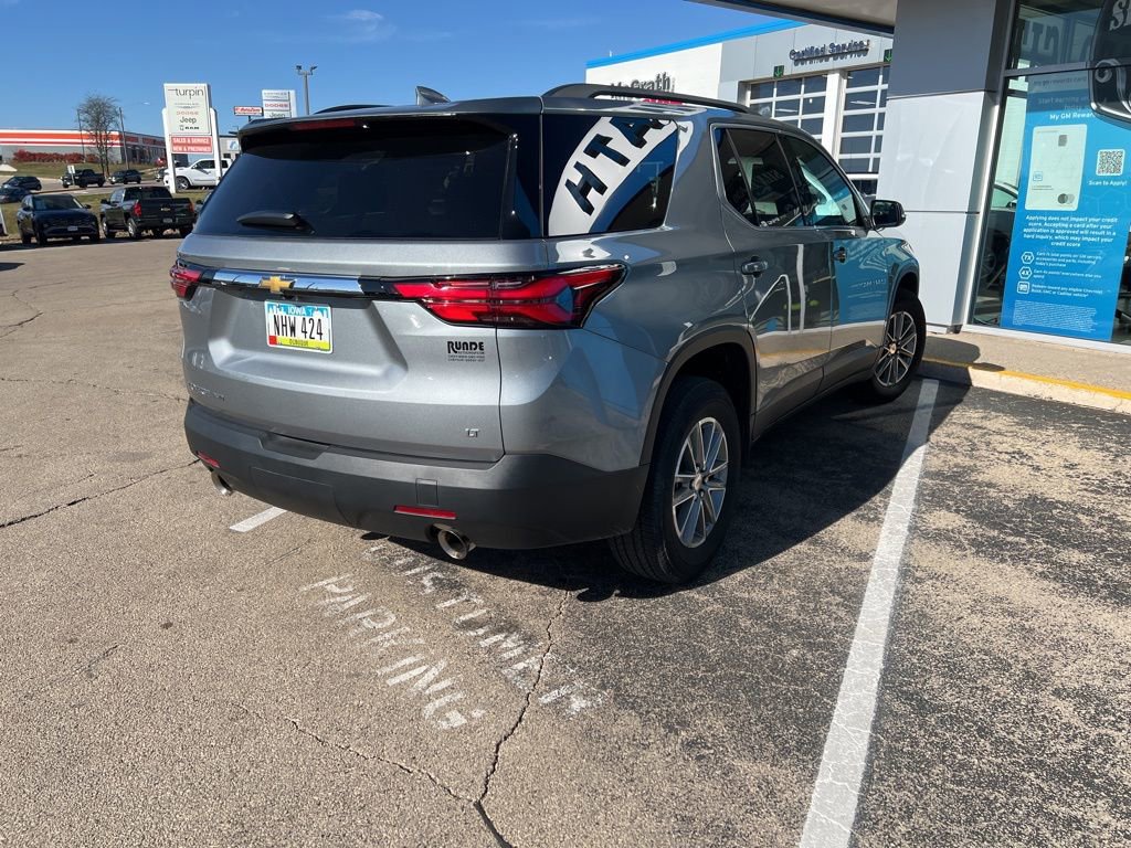 2023 Chevrolet Traverse Cloth photo 3