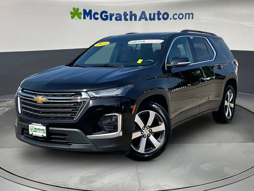 Used 2023 Chevrolet Traverse LT Leather SUV