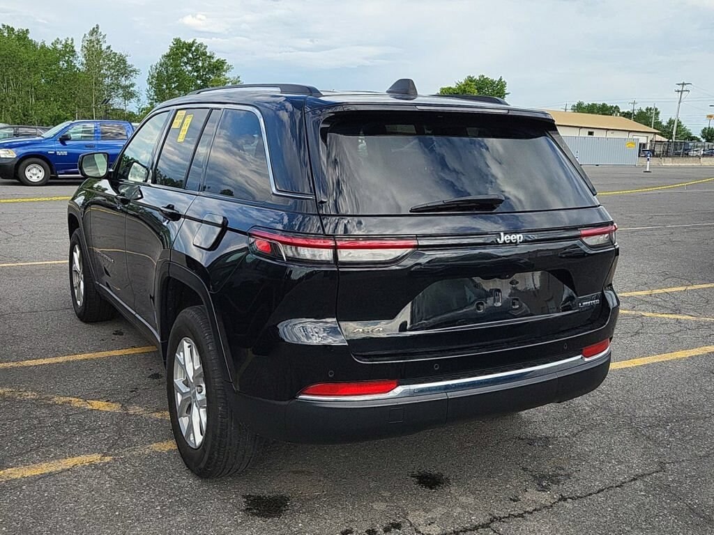 Used 2023 Jeep Grand Cherokee Limited SUV