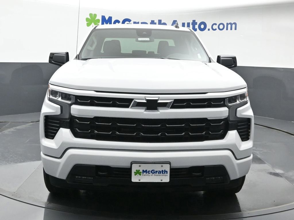 2025 Chevrolet Silverado 1500 RST photo 3
