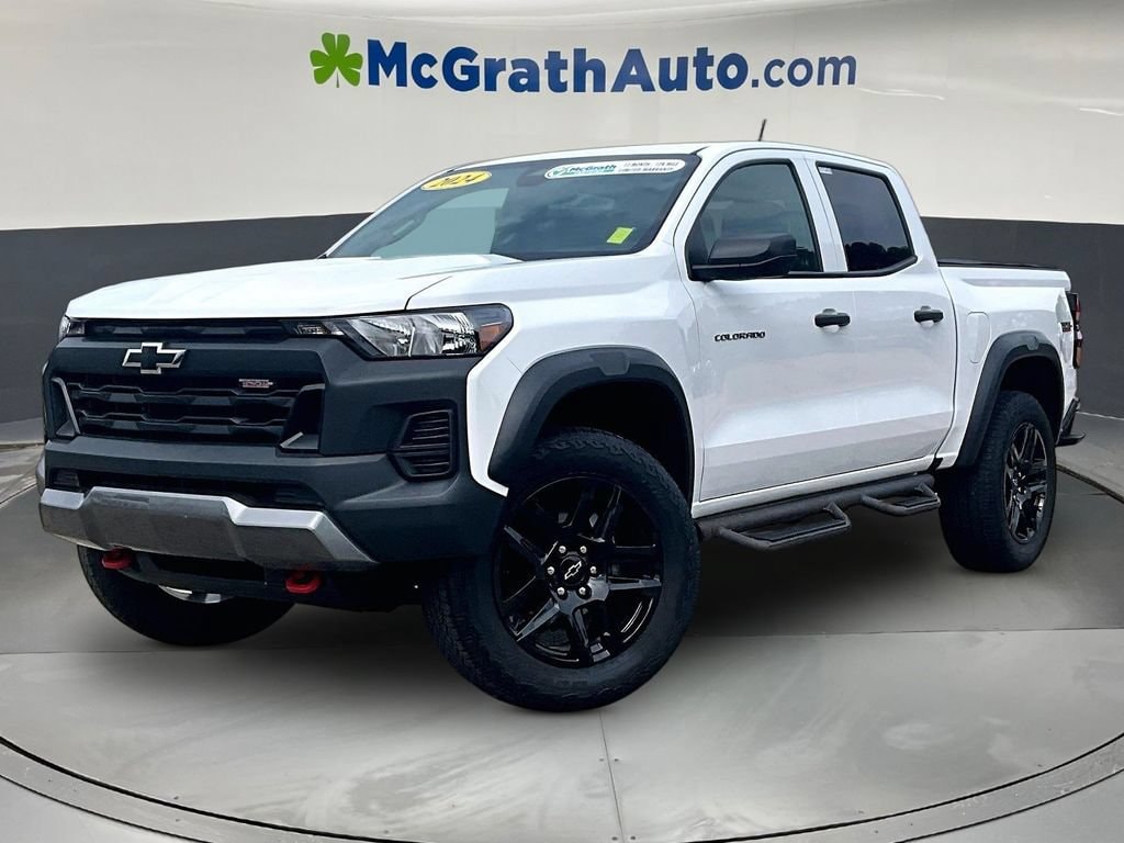 Used 2024 Chevrolet Colorado Trail Boss Truck Crew Cab