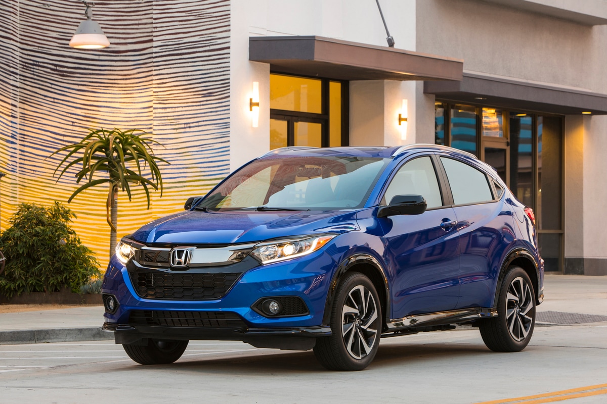 2019_Honda_HR_V_Sport_004 (1).jpg