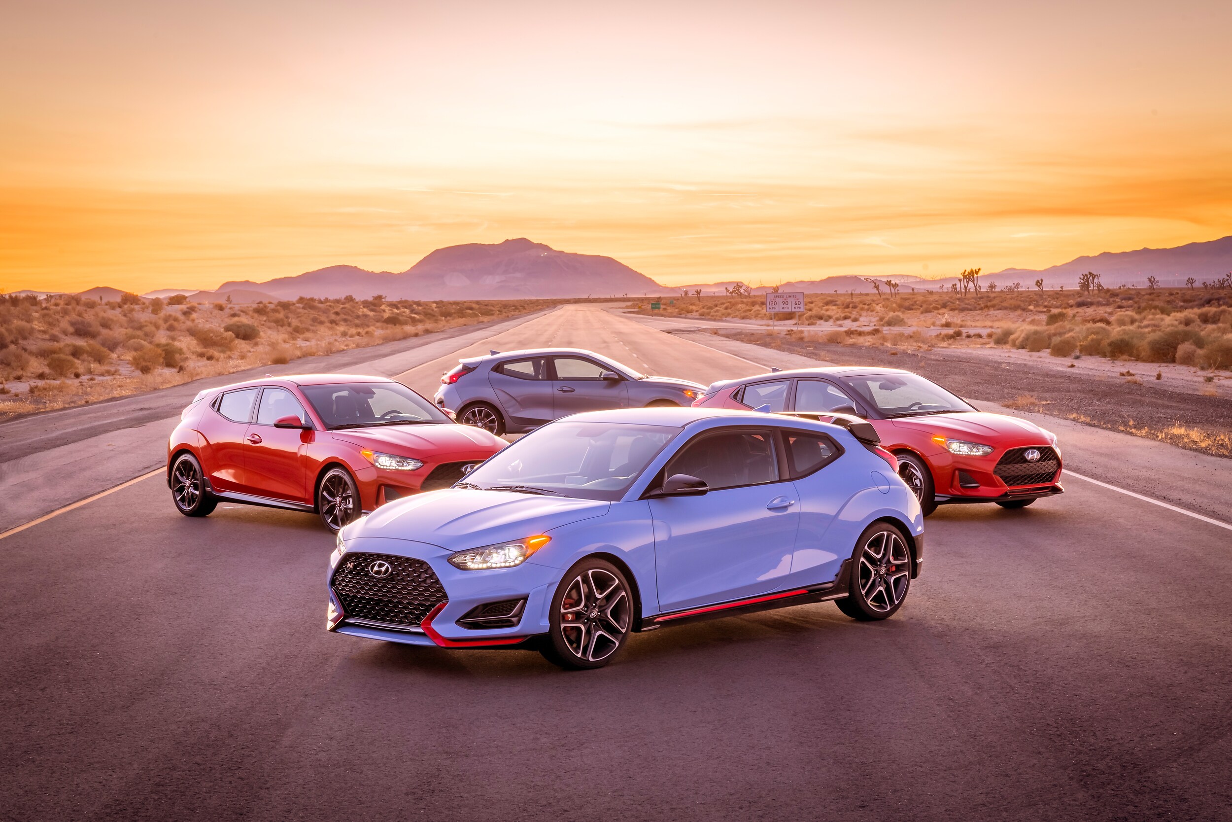 Large-31091-2019VelosterLine-up.jpg