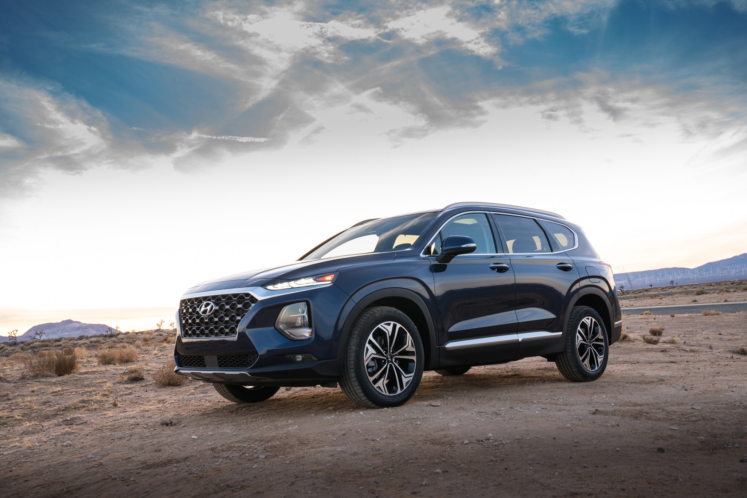Large-31990-2019SantaFe.jpg