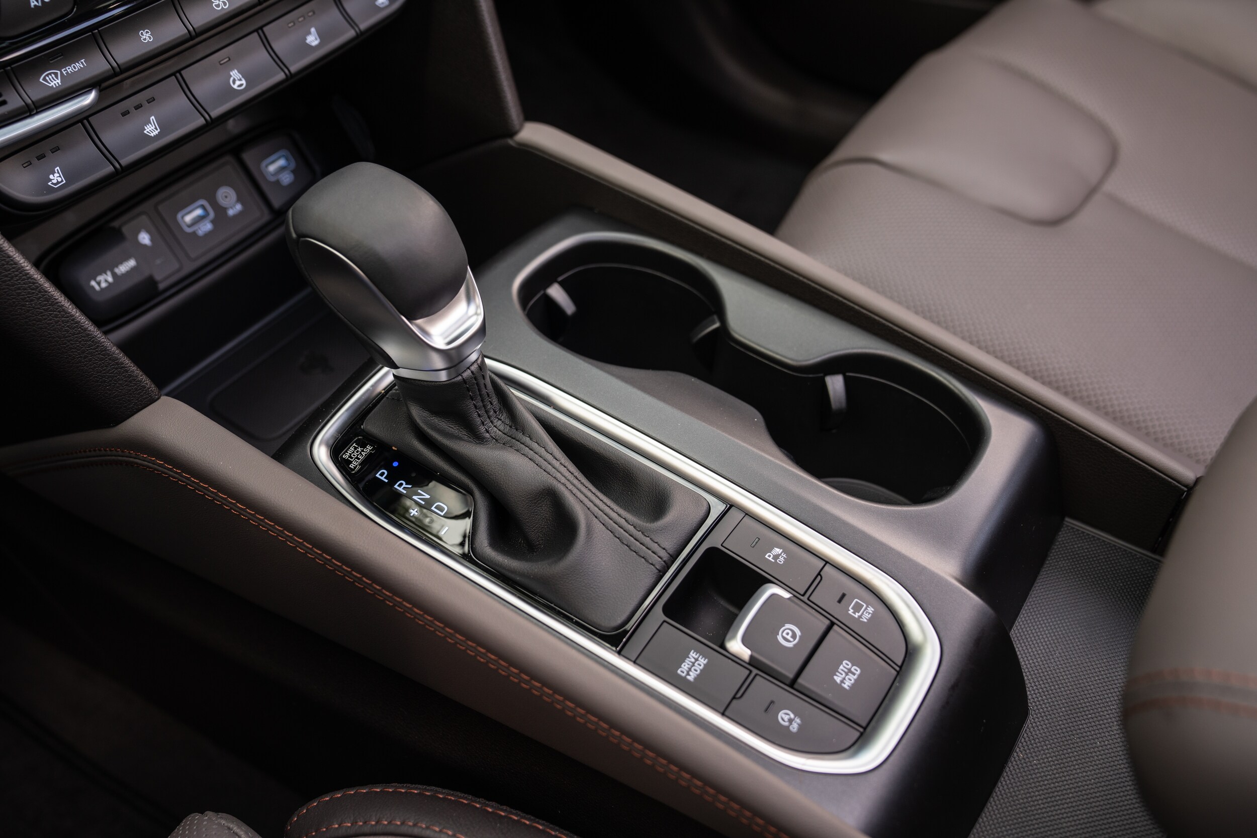 Large-34032-2019SantaFe.jpg