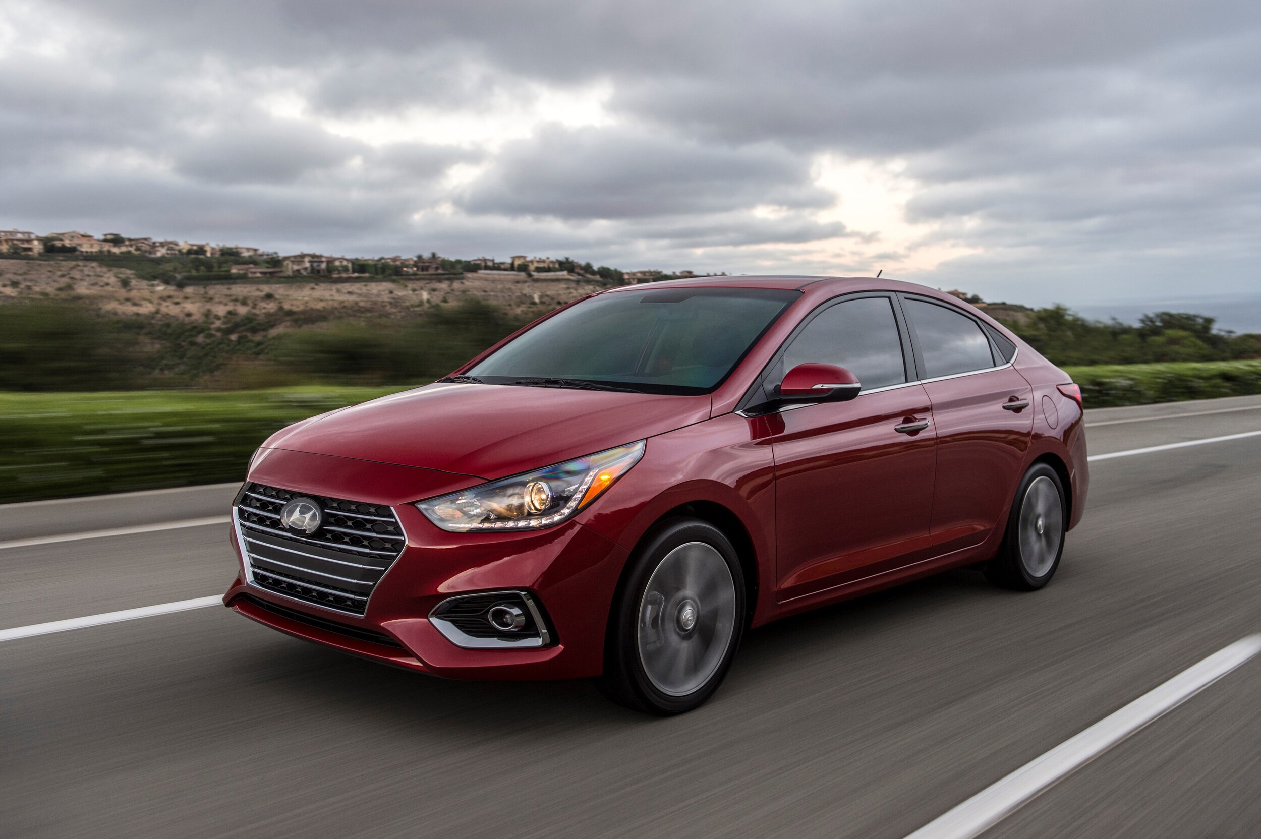 Large-33414-2019Accent (1).jpg