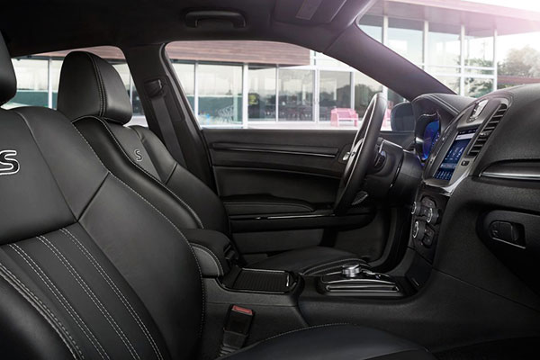 Chrysler 300S interior seating