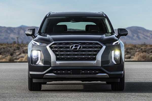 2020 Hyundai Palisade parked front view