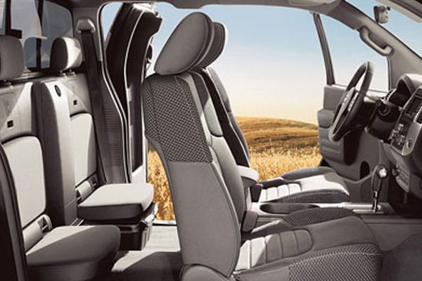 Nissan Frontier Interior