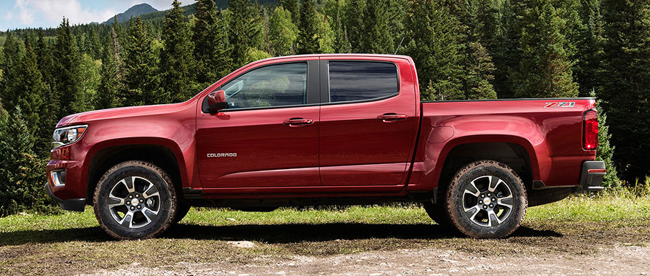 Used Red Chevy Colorado