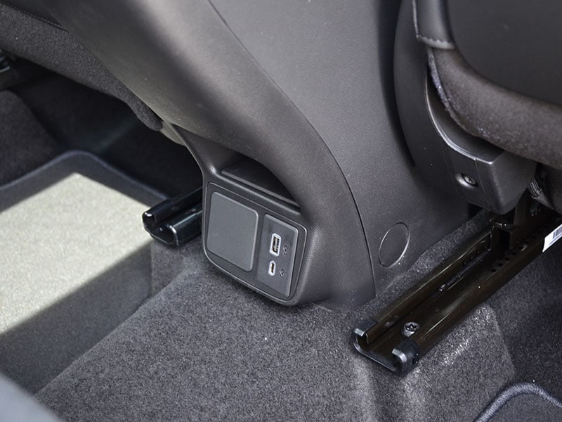 2020 Buick Encore GX USB Outlets in the back seat