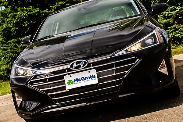 2020 Hyundai Elantra front grille
