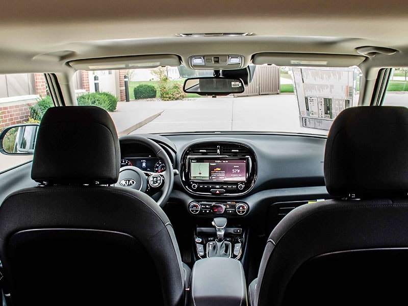 2021 Kia Soul front interior seating