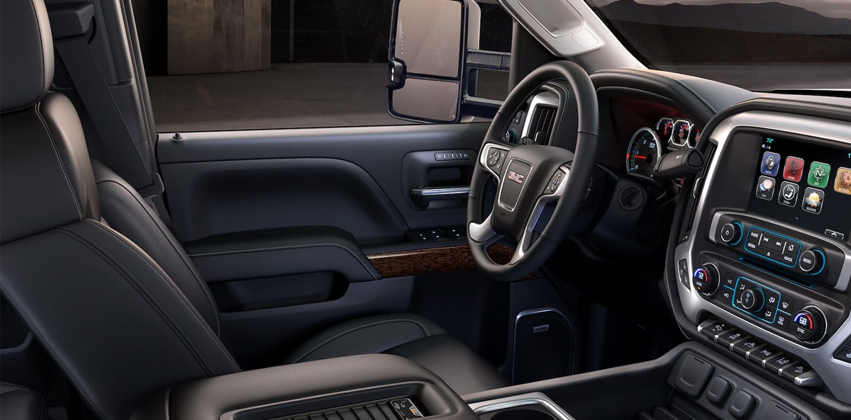 2019 GMC Sierra 2500 Interior Leather Seats and Front Dash