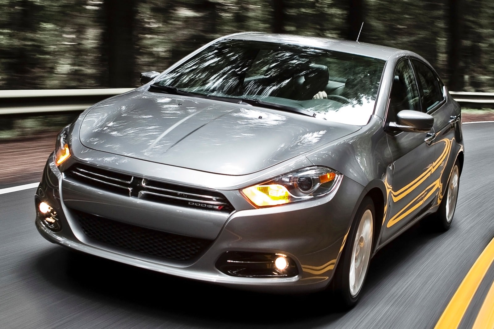 2016_Dodge_Dart.jpg