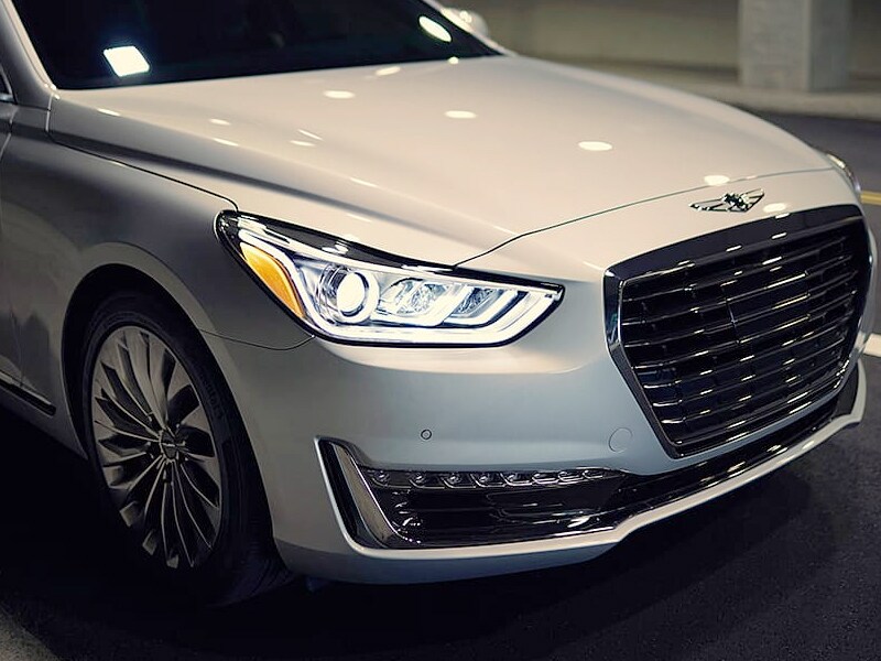 2019 Genesis G90 front end headlights and grille