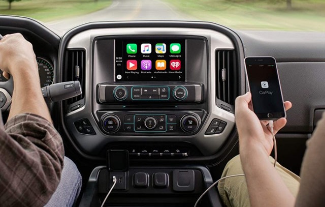 Used Chevy Silverado Technology