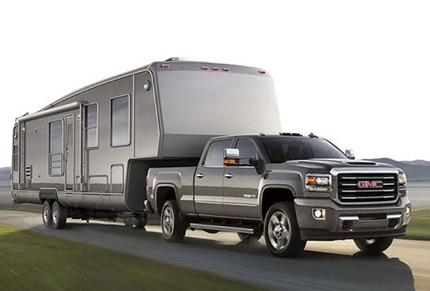 GMC Sierra 2500 Hauling a camper