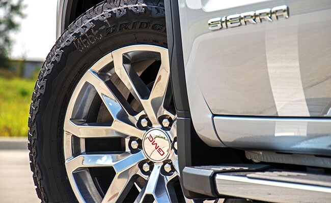 2019 GMC Sierra Tires