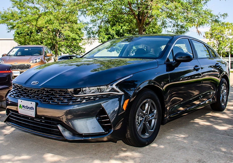 2021 Kia K5 parked in inventory lot