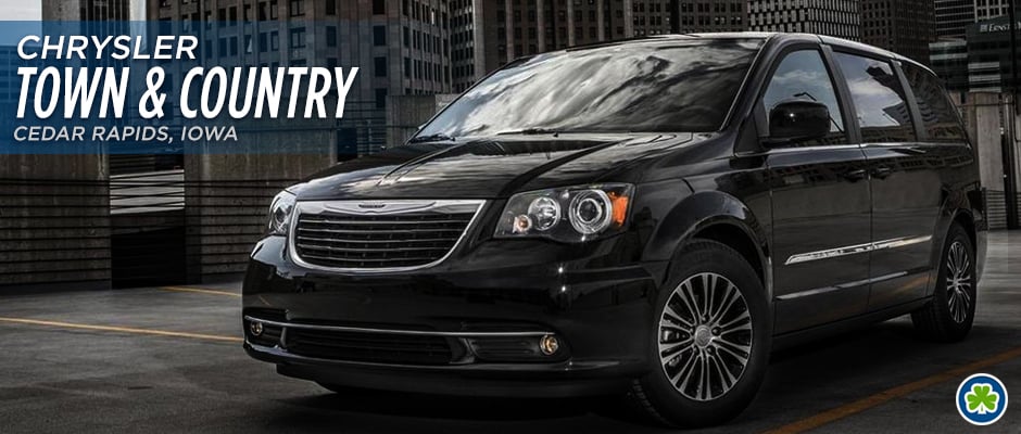 Chrysler Town and Country in Cedar Rapids Iowa