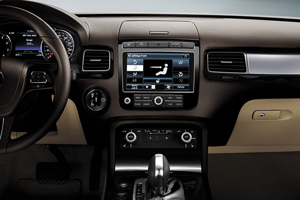 Volkswagen Touareg Touchscreen Infotainment System