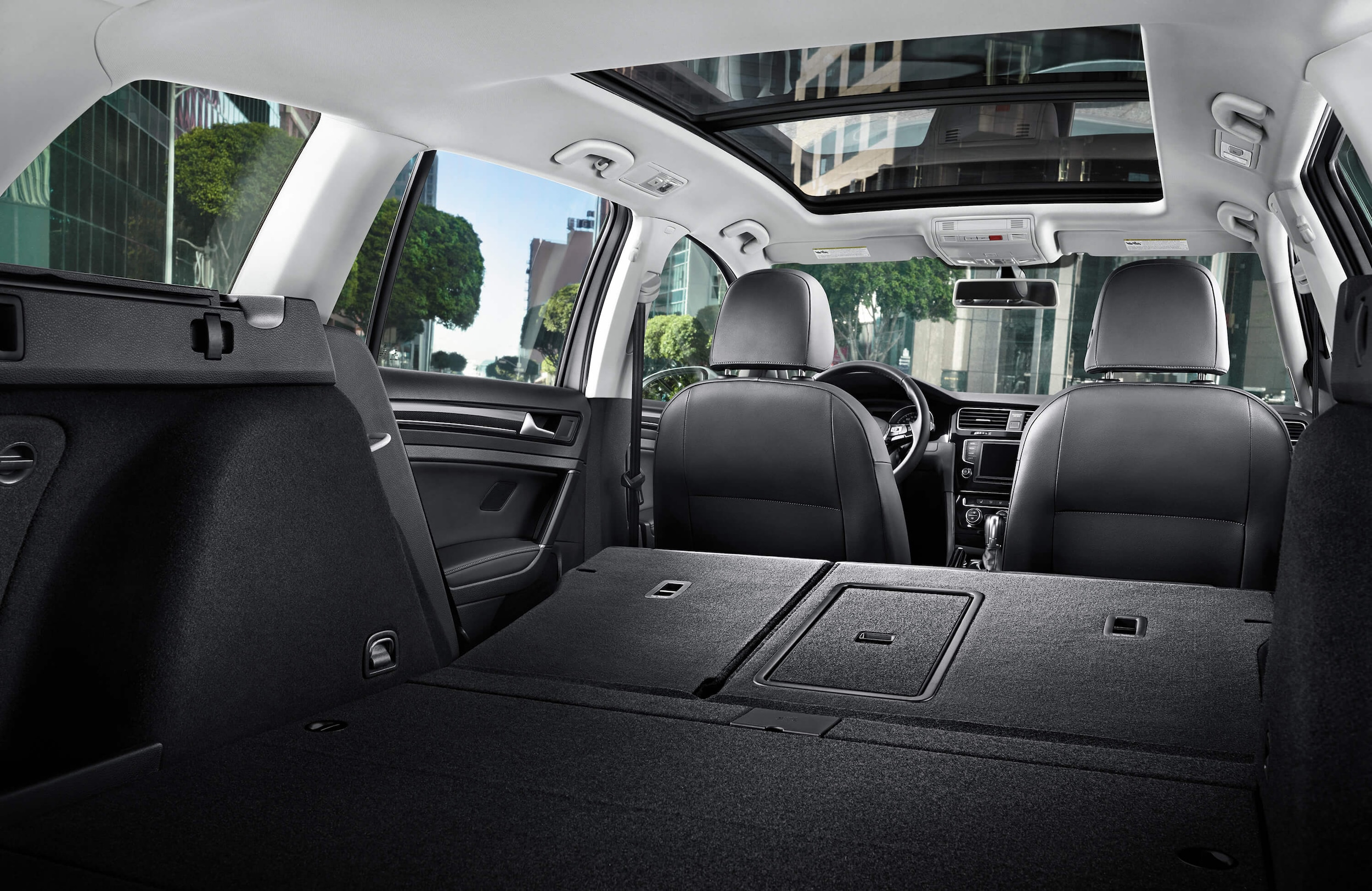 2016 VW �Golf SportWagen Interior Cargo Space Trunk Storage