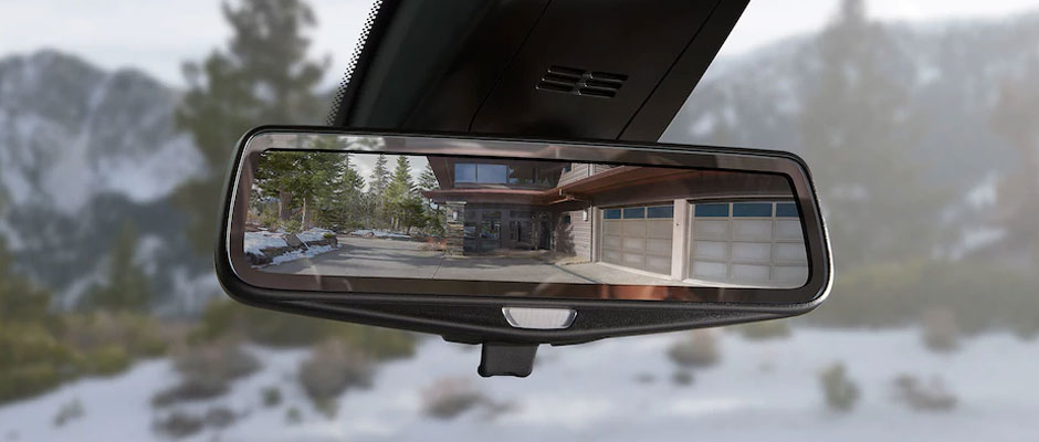 Rear Camera Mirror in the Traverse