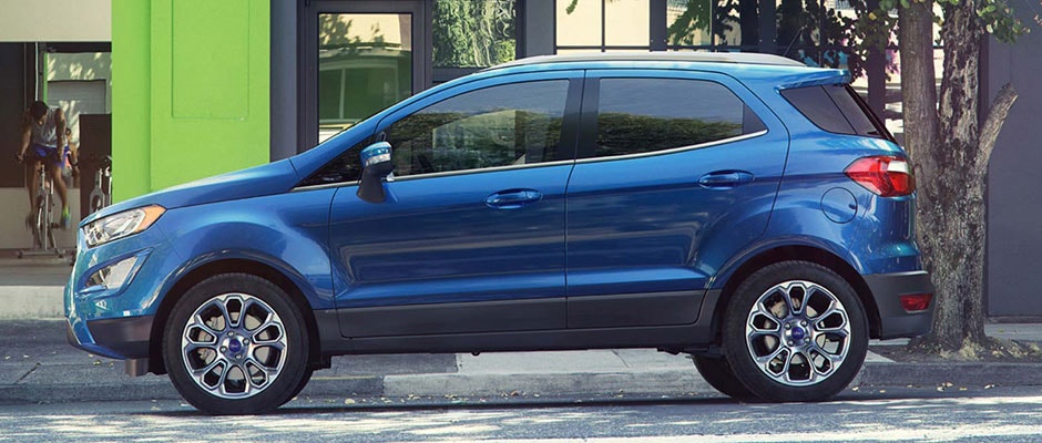 Blue 2018 Ford Escape in the City