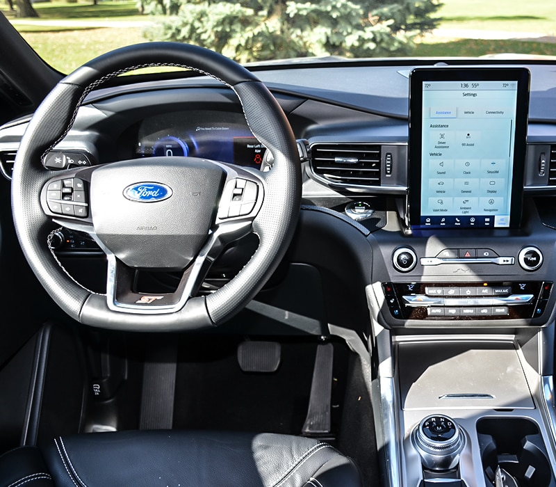 2020 Ford Explorer front cabin steering wheel and infotainment center