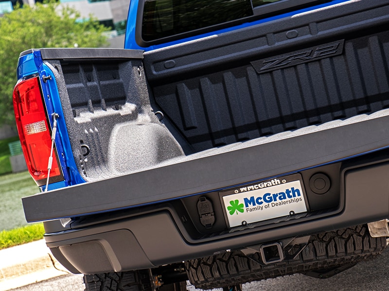 2019 Kinetic Blue Metallic Chevy Colorado back tailgate