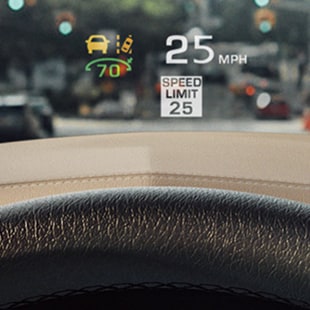 2017 Cadillac XT5 Head Up Display Technology