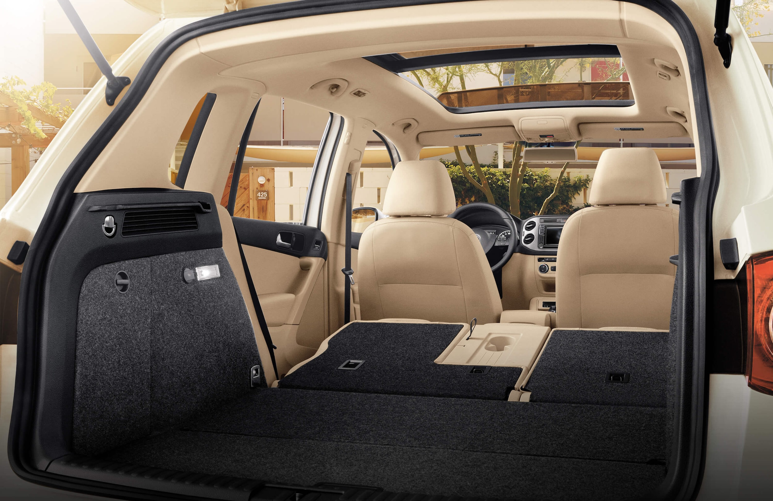 2016 VW Tiguan Cargo Trunk