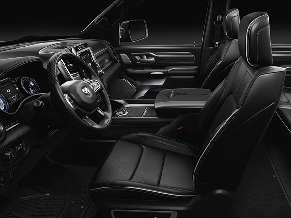 Front seats in the 2019 Ram 1500