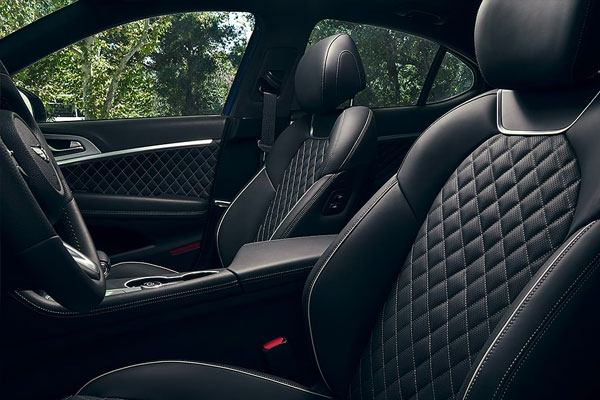 2020 Genesis G70 black leather interior