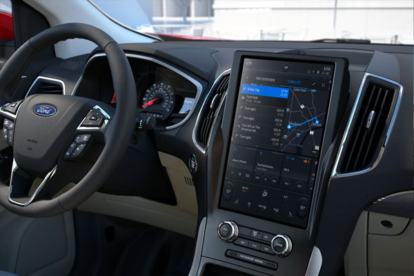 Ford Edge dash entertainment screen