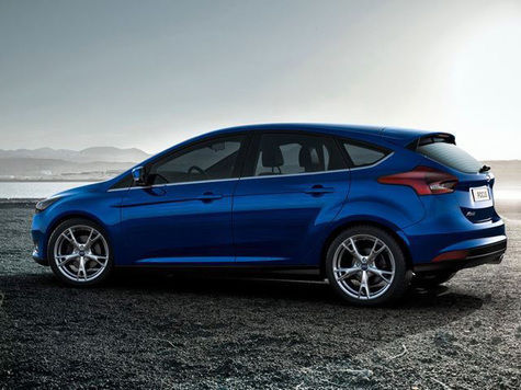 2016 Ford Focus Side.jpg